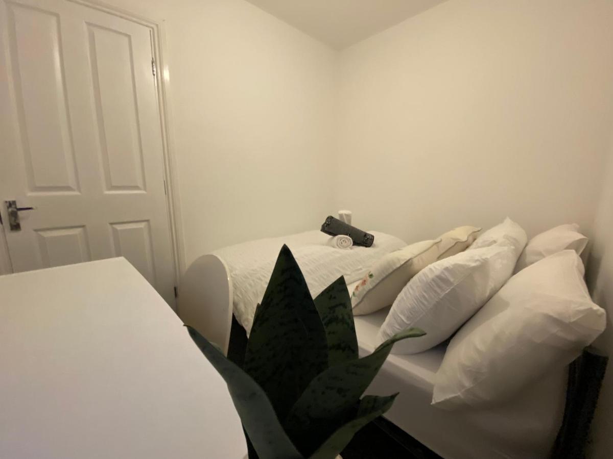 Nice Living Serviced Accommodations 3 Coventry Bagian luar foto