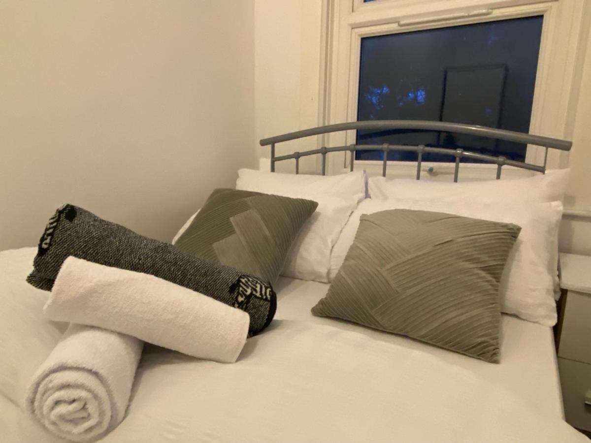 Nice Living Serviced Accommodations 3 Coventry Bagian luar foto